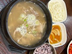 -釜山豚骨汤饭(芝罘万达广场店)