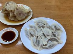 -东北四季饺子王(华山路店)