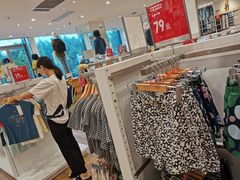 -优衣库(上海颛桥万达广场店)