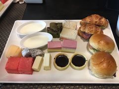-上海虹桥西郊假日酒店