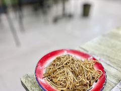 金针菇-邛海景风特色火盆烧烤店·烤串(月色风情小镇店)