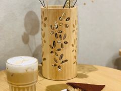 -藏猫猫咖啡主题馆(中央大道店)