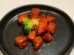 红酒牛仔粒-荟廷·晶萃(陆家嘴尚悦湾店)