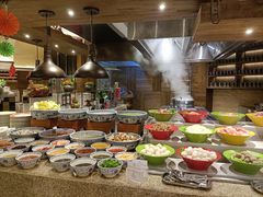 自助调料区-融信华邑酒店·鲜艳西餐厅