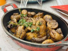 -CRAZYONES西班牙海鲜饭(上海美罗城店)