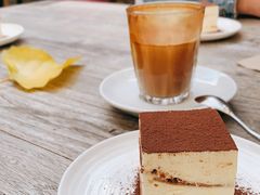 -VOYAGE COFFEE 咖啡烘焙工坊店(798艺术区店)