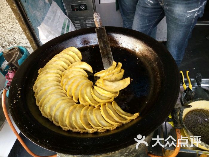 七家湾牛肉锅贴(拉萨路店)图片 - 第1张