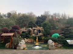 -七彩云南古滇温泉山庄