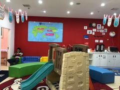 -美吉姆国际儿童发展中心(红谷滩绿地缤纷城中心)