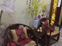 -莱仪堂艾灸经络养生馆(九亭一店)