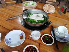 -万兴启丰椰子文化园餐厅