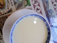 招牌香滑凤凰奶-周大娘牛乳(旧寨古村总店)