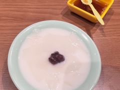 屋有鲜杏仁豆腐-屋有鲜