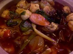 麻辣烫-9527星耀烧烤音乐酒馆