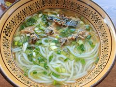 -正宗李家土鸡米线店