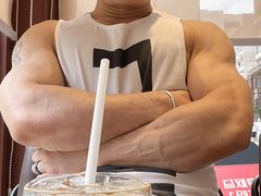 美式-Tims天好咖啡(华侨城步行街店)