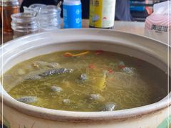 -杨记山珍鸡煲菌汤锅