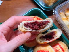 金牌鲜花饼-泸溪河桃酥(西直门凯德店)