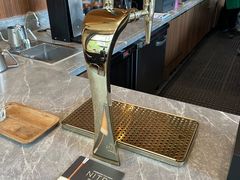 -星巴克臻选(南京艾尚天地店)