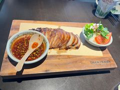 -大头虾越式风味餐厅(光明广场店)