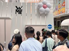 -上海来福士广场