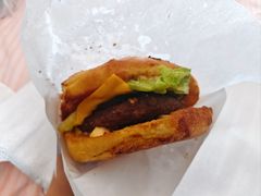-必胜客(威高广场店)