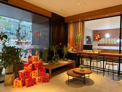 -米漾酒店(深圳会展中心岗厦地铁站店)