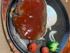 -戈尔登酒店·满堂彩咖啡厅