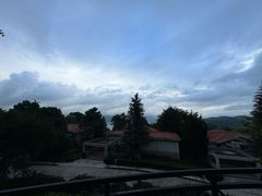 -昆明春城湖畔度假村