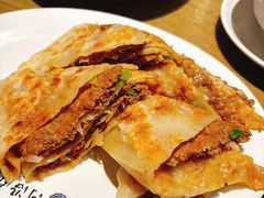 嫩香牛肉饼-河沿肉饼Beijing Pie(锡拉胡同店)