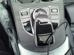 -杭州中升之星奔驰4S店(滨江店)