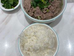 -犇逸·乐山跷脚牛肉·四川现炒(览海店)