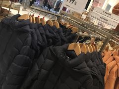 -优衣库(石家庄裕华万达广场店)