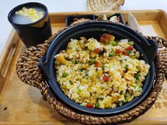 -回味碗土家洋芋饭(财信城市国际店)