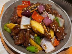 -小菜园新徽菜(南京秦淮龙蟠汇店)