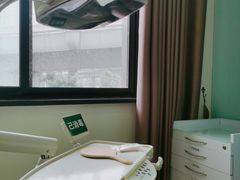 -咿呀口腔(光谷分院)