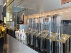 自助取餐区-喜茶(天津乐宾百货店)