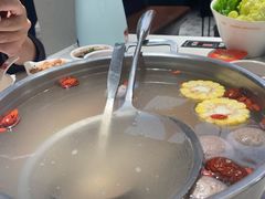 -八合里牛肉火锅(上海世茂广场店)