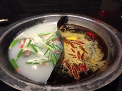 -宽板凳老灶火锅(南礼士路店)