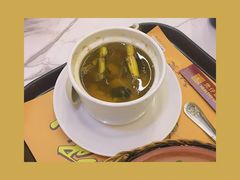 花旗参炖竹丝鸡汤-黎一煲煲仔饭(丰乐店)