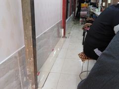 大堂-二七友名焖子铺