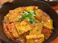 -云海肴·汽锅鸡·云南代表菜(天山百盛优客店)