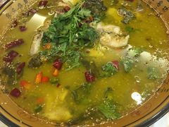 -鲁班小馆(政四街店)