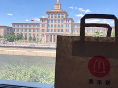 -麦当劳(军博店)