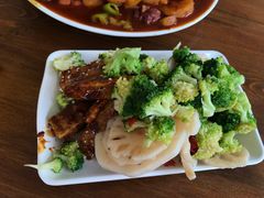 -娜娜大盘鸡(金谷园路店)