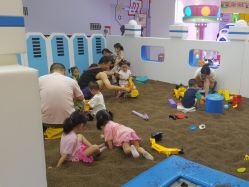 -孩子王童乐园(西安盛龙店)