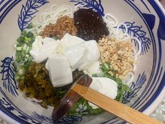 豆花米线-蜗牛小馆醉乡民谣云南菜(惠新西里店)