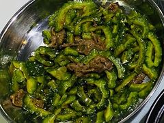 苦瓜炒牛肉-石岐乳鸽村(南海第三分店)