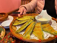 藏族青稞饼-桥边小楼·手工云南菜·古城观景小楼
