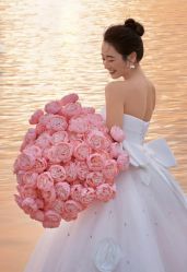 -拾年·定制婚纱摄影